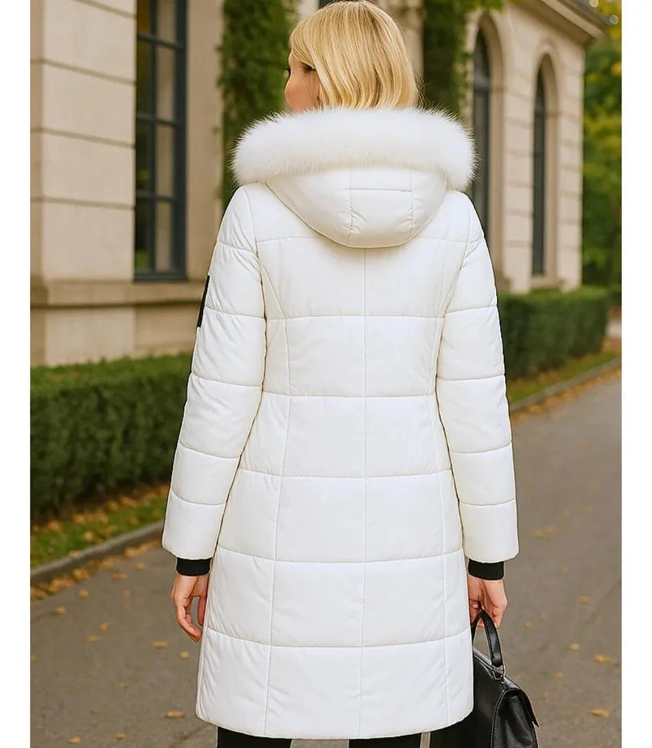 Casaco Feminino de Inverno Longo Com Capuz e Gola De Pelo | Júlia - Innovare
