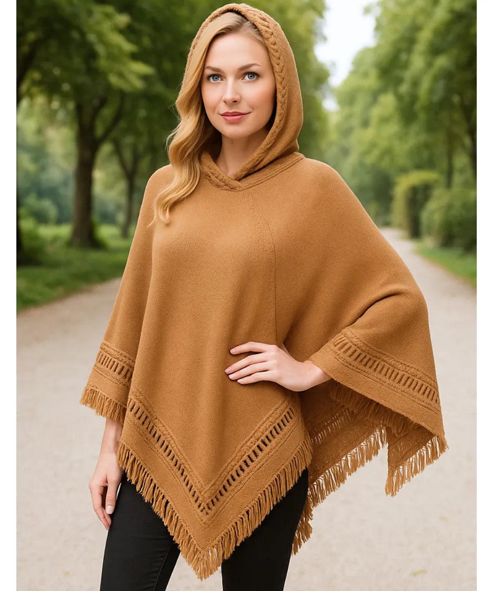 Poncho Feminino Tricot Com Capuz Elegante | Frankfurt - Innovare