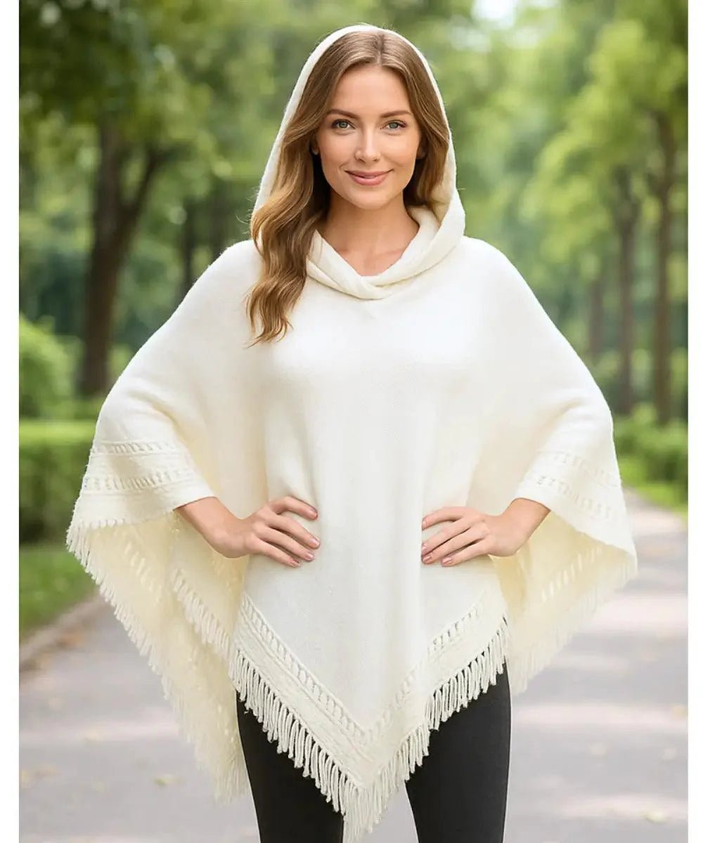 Poncho Feminino Tricot Com Capuz Elegante | Frankfurt - Innovare