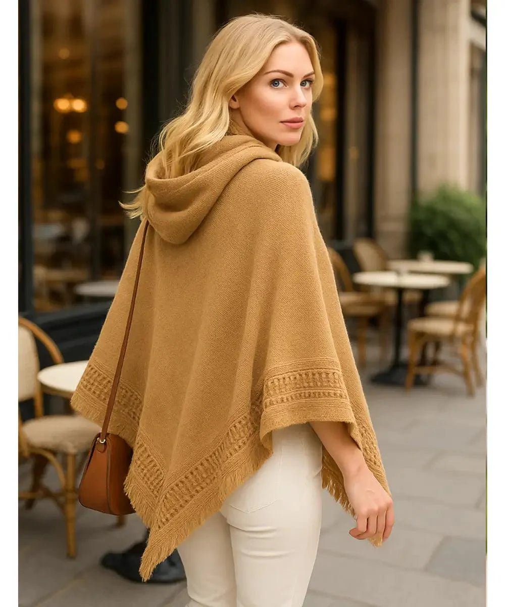 Poncho Feminino Tricot Com Capuz Elegante | Frankfurt - Innovare