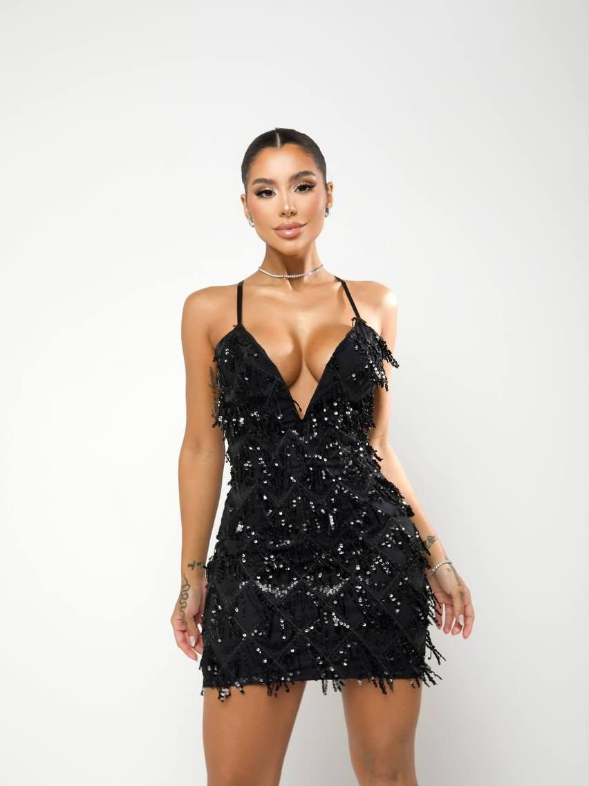 VESTIDO PAETE COM FRANJA DECOTE V COM FERRINHO OU TULE BRILHANTE CARNAVAL E FESTA - Innovare
