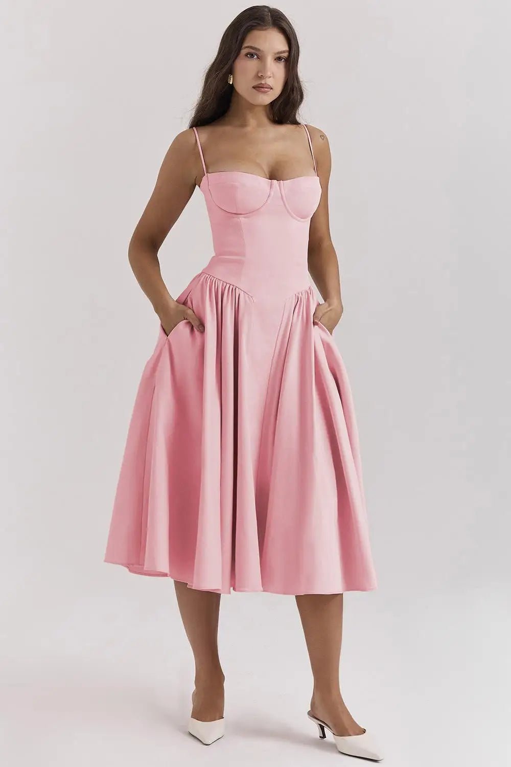 Vestido Sexy Pleated Hem Sling – Mariana - Ziora