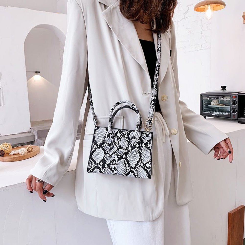 Bolsa de Couro Animal Print - Loja Fact