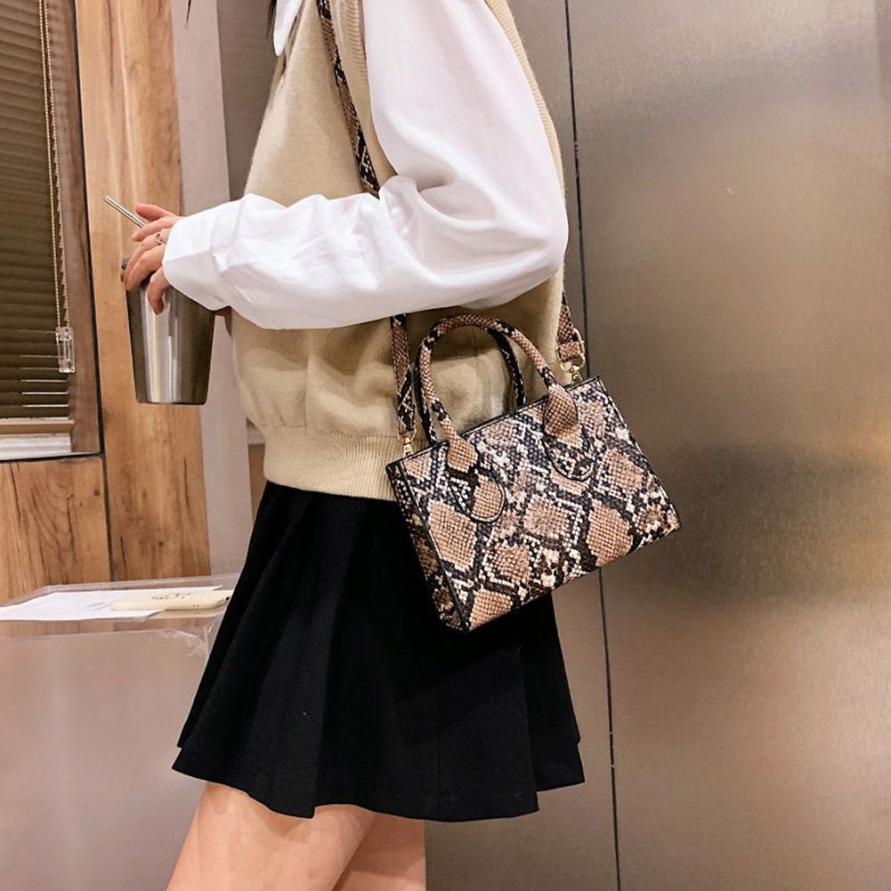 Bolsa de Couro Animal Print - Loja Fact