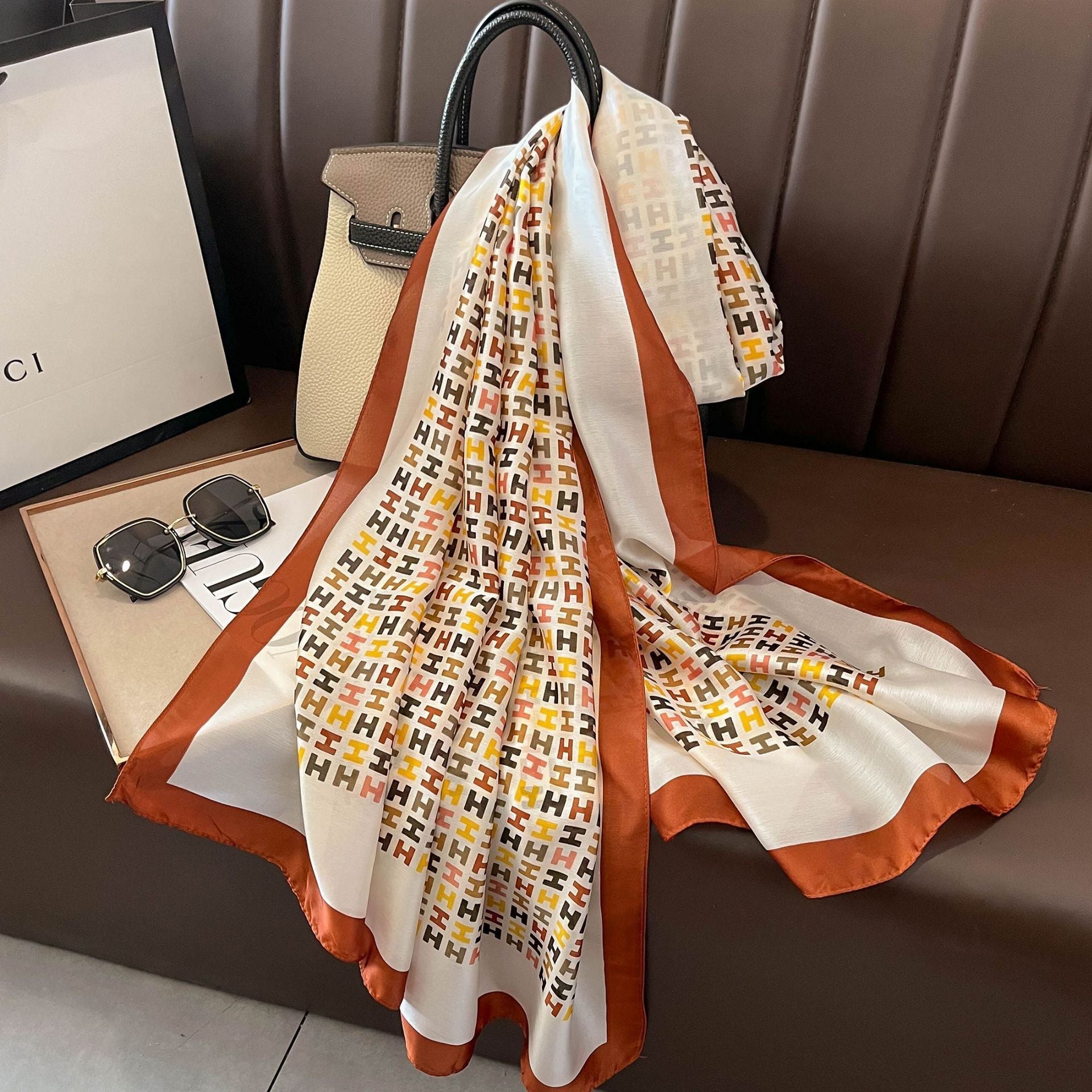 Echarpe Toque de Seda Deluxe - Modelo 27 - Loja Fact