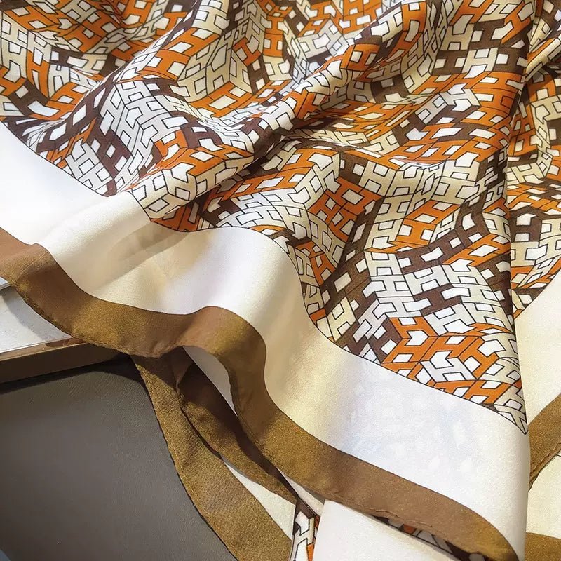 Echarpe Toque de Seda Deluxe - Modelo 30 - Loja Fact