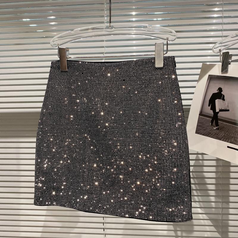 Saia Manu - Loja Fact