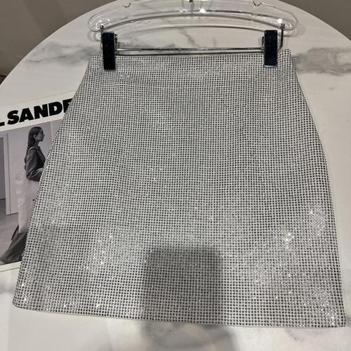 Saia Manu - Loja Fact