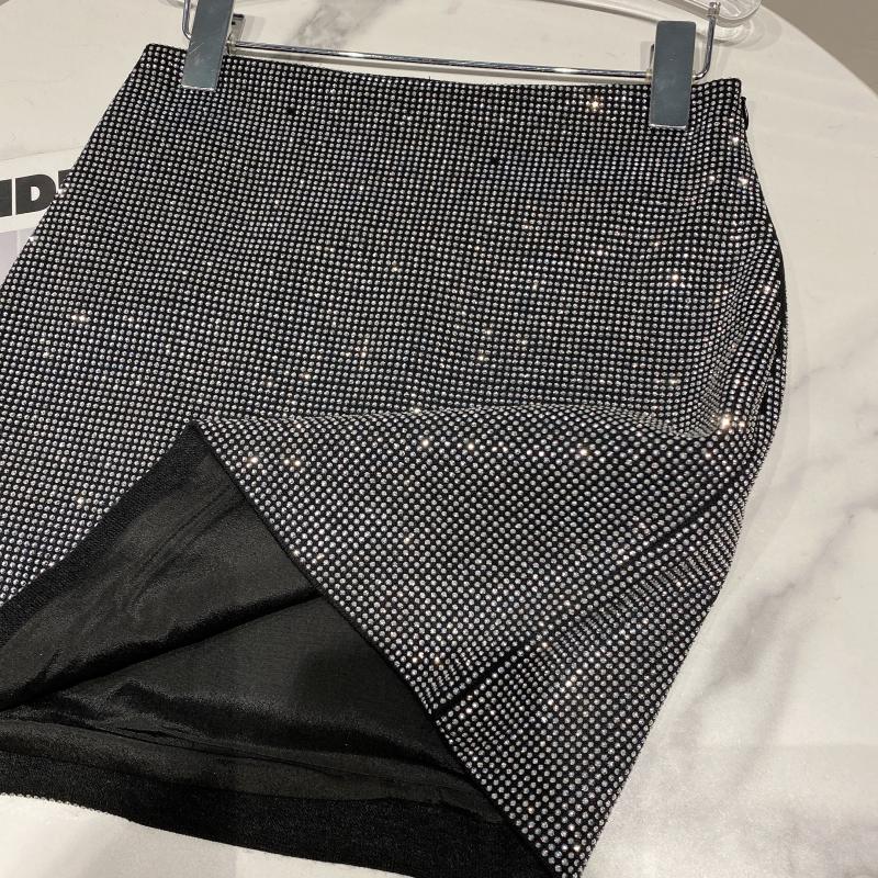 Saia Manu - Loja Fact