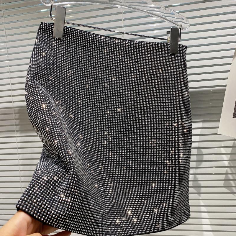 Saia Manu - Loja Fact