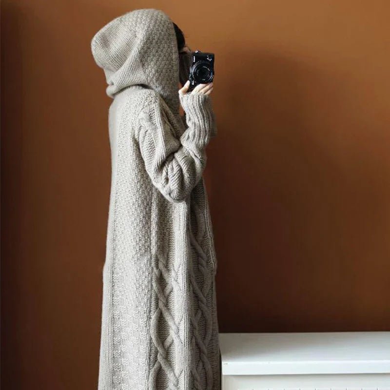 Cardigan Alongado com Capuz Matera - Vista Ladies