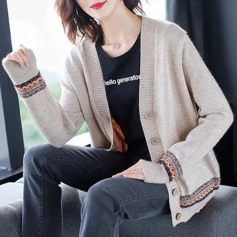 Cardigan Feminino com Botões Yerevan - Vista Ladies