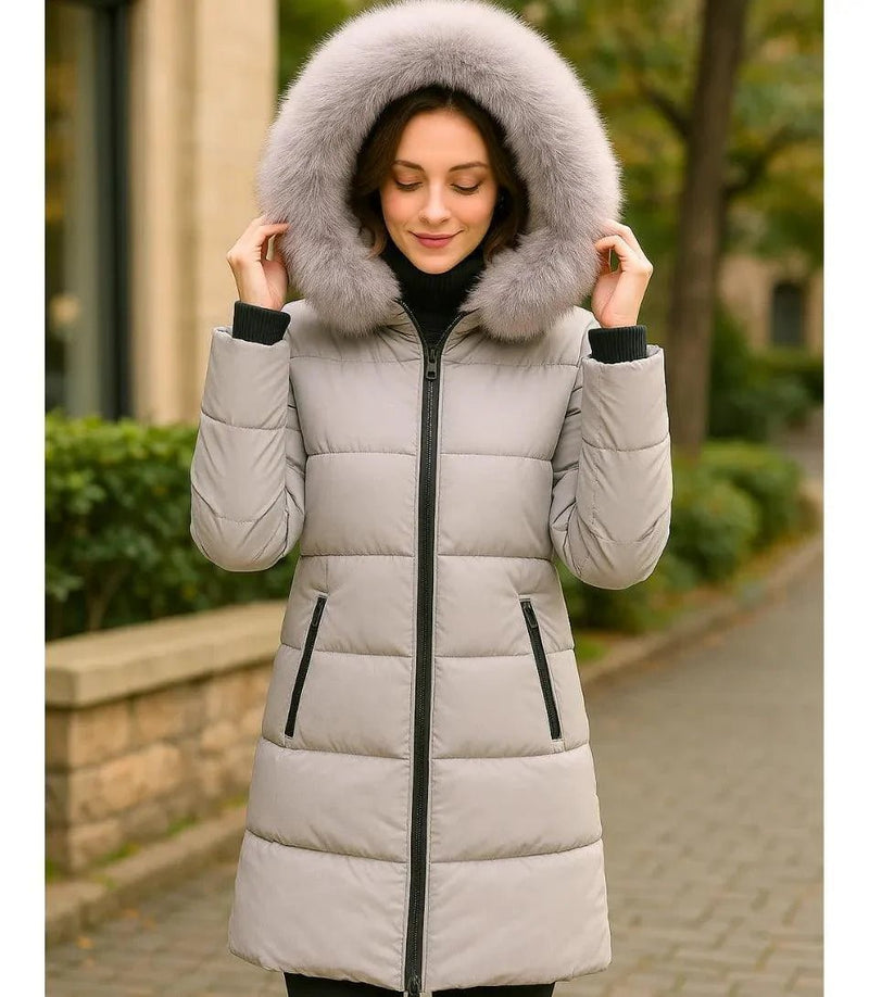 Casaco Feminino de Inverno Longo Com Capuz e Gola De Pelo | Júlia - Innovare