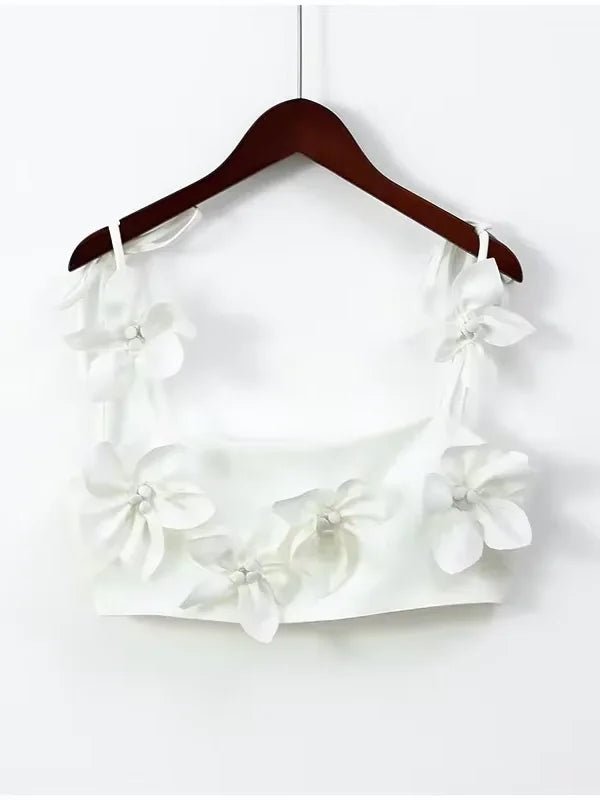 Cropped com flores 3D e costas abertas – Gabriela - Ziora