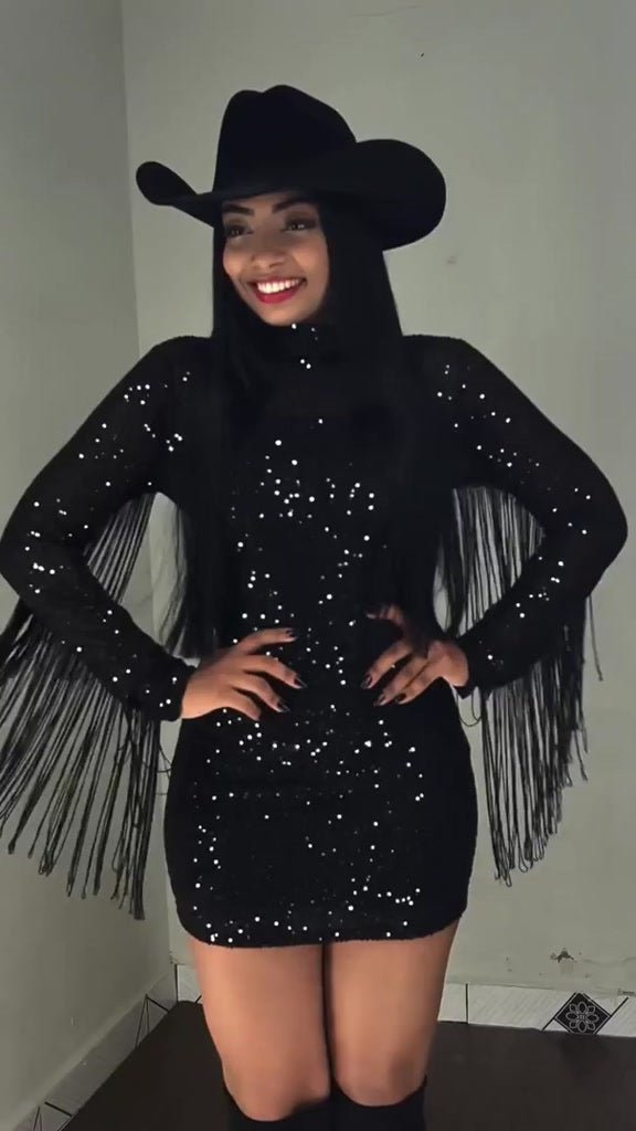 Vestido feminino moda pecuária em paetê festa country manga longa franjas brilho gola alta e zíper - Innovare