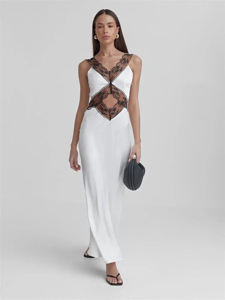 Vestido Longo em Cetim com Recortes e Renda Floral Libra - Ziora