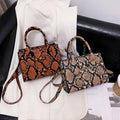 Bolsa de Couro Animal Print - Loja Fact
