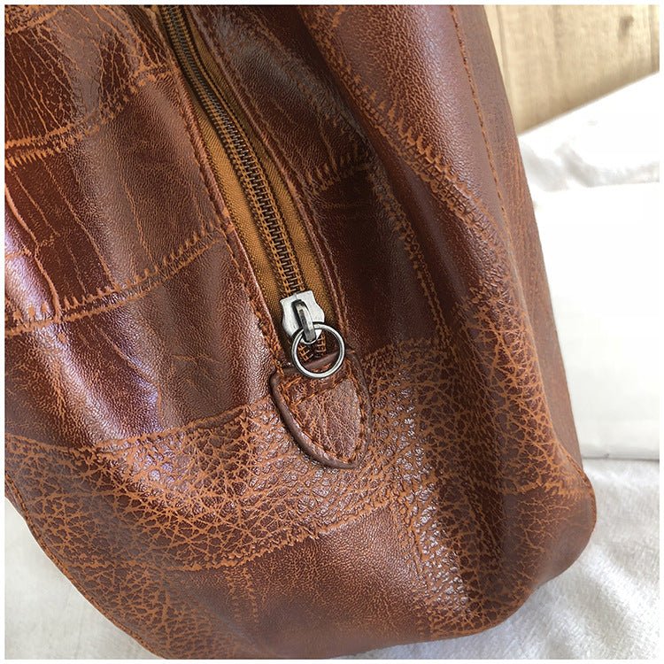 Bolsa de Couro Feminina Saco - Loja Fact