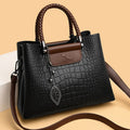 Bolsa Feminina de Couro Elite 2022 - Loja Fact
