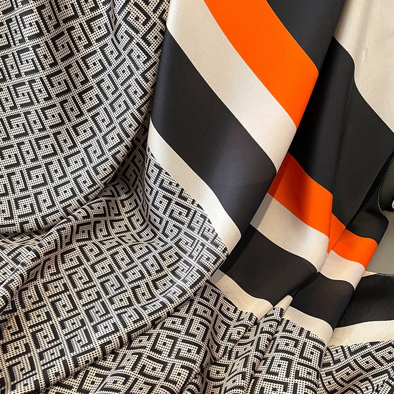 Echarpe Toque de Seda Deluxe - Modelo 28 - Loja Fact