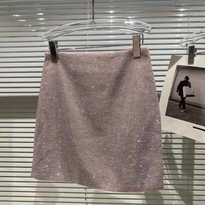 Saia Manu - Loja Fact