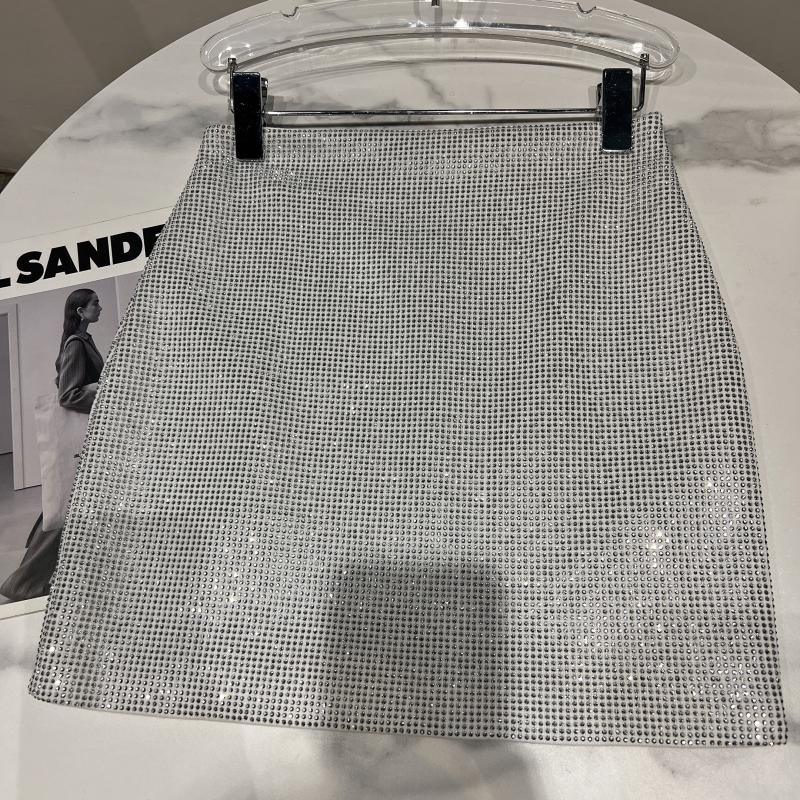 Saia Manu - Loja Fact